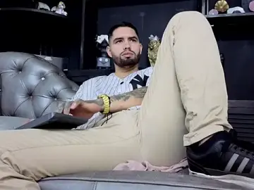 Stripchat Live Sex of matteosantos