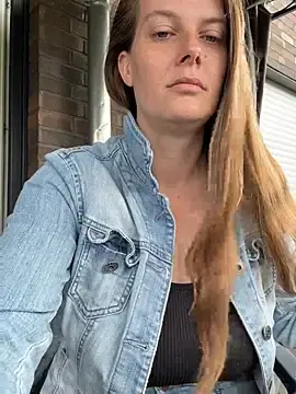 Stripchat Free Live Porn of newMichelle