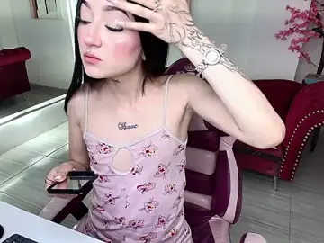 Stripchat Best Webcam of Emily_andrews