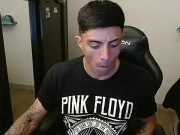 Stripchat Free Porn Cam of kv___xxx_