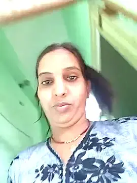 Stripchat Adult Webcam of Hotty-Nidhi