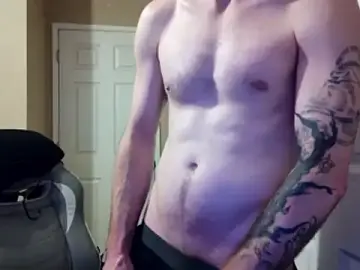 Stripchat Adult Video Chat of Huntzg23