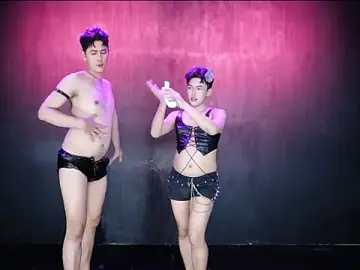 Stripchat Best Webcam of Queen-Vibe