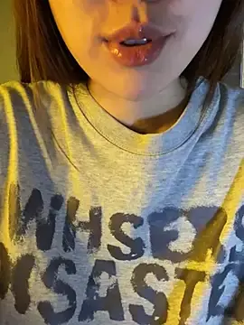 Stripchat Free Live Porn of Uyennii02