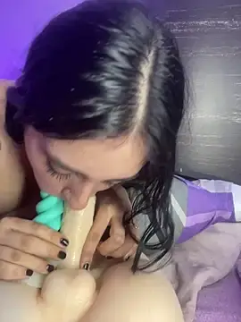 Stripchat Best Webcam of sharlot24