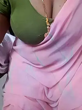 Stripchat Live Sex Cam of Tamil_Ammani