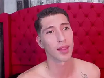 Stripchat Live Sex of jay_Bluee1