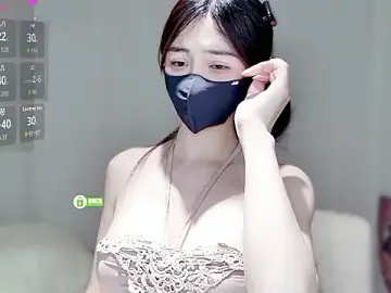 Stripchat Nude Webcam of -Hell0-Kitty