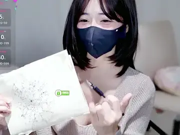 Stripchat Live Sex Cam of 476952-