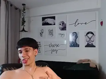 Stripchat Sex Chat of AmethystShadow17