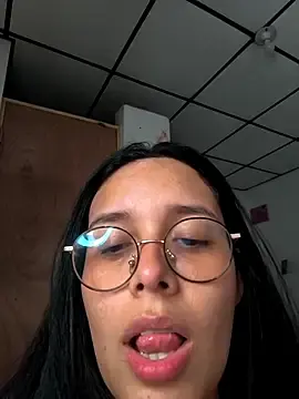 Stripchat Adult Webcam of Annya-sweet