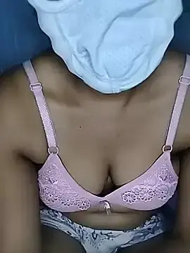 Stripchat Live Sex Cam of Cutie_Miya