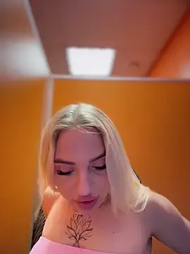 Stripchat Live Sex of pinkstar_