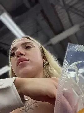 Stripchat Free Porn Cam of pinkstar_