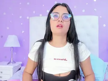 Stripchat Nude Webcam of scarlette_15_