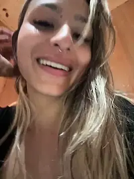 Stripchat Best Webcam of AliceStone19