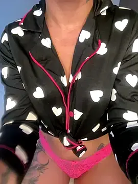 Stripchat Live Porn of Bubuzinha10