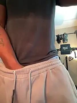 Stripchat Adult Video Chat of KeYBuMp323