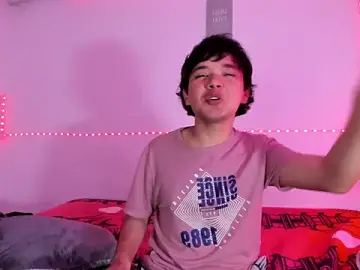 Stripchat Nude Webcam of Kody_Royale