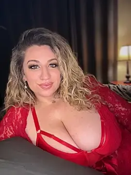 Stripchat Free Porn Cam of miamellycious