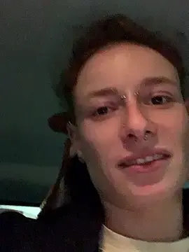 Stripchat Free Porn Cam of GoldenPussy1329