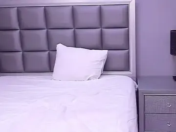 Stripchat Free Live Porn of HellennSweet