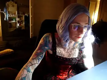 Stripchat Sex Cam of Julia_dolls