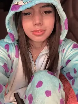 Stripchat Live Sex of Laura-Khalifa