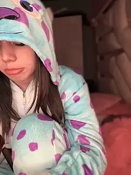 Stripchat Adult Webcam of Laura-Khalifa