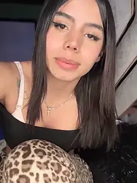 Stripchat Best live sex cam show of Laura-Khalifa