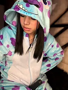 Stripchat Nude Webcam of Laura-Khalifa