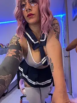 Stripchat Live Sex Cam of Luna_Paris_