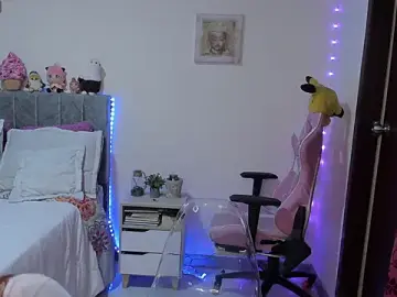 Stripchat Free Porn Cam of Luna_Paris_