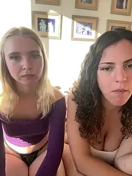 Stripchat Sex Cam of OliviaOcean69
