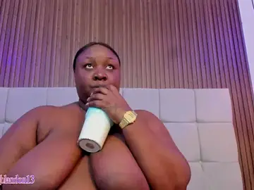 Stripchat Best live sex cam show of Saravy_Blandon