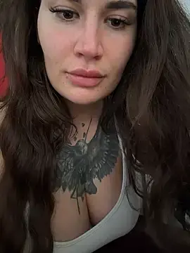 Stripchat Live Sex Cam of TattooGirlAlia