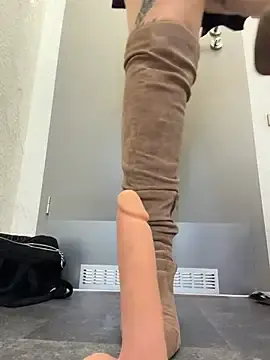 Stripchat Best Webcam of TattooGirlAlia