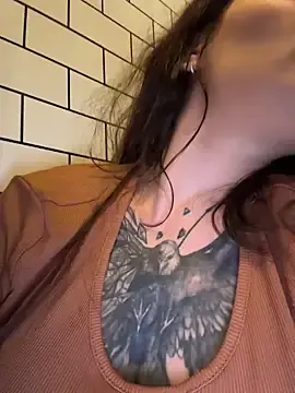 Stripchat Live Porn of TattooGirlAlia