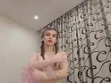 Stripchat Free Live Porn of dolly_ll