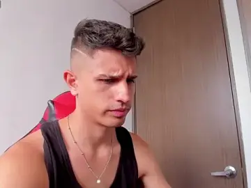 Stripchat Sex Chat of kevin_ahss