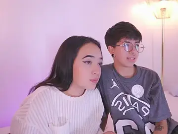 Stripchat Nude Webcam of tommy_blue