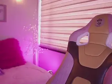 Stripchat Live Sex of tommy_blue