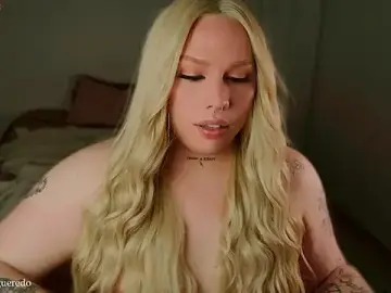 Stripchat Live Sex Cam of Bellash_Figueredo