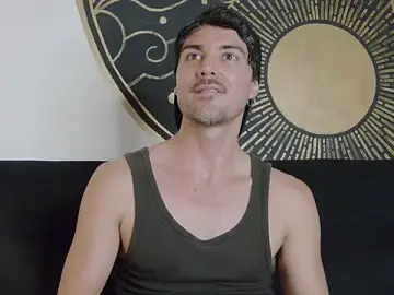 Stripchat Nude Webcam of Adam_MillanFF