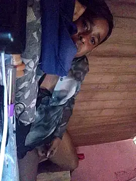 Stripchat Sex Cam of Hellentrans24