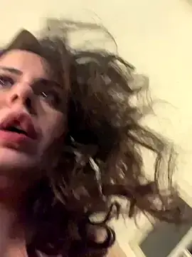 Stripchat Free Porn Cam of holyeroticss