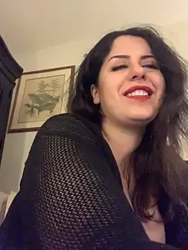 Stripchat Live Sex Cam of holyeroticss