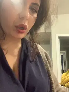 Stripchat Adult Webcam of holyeroticss