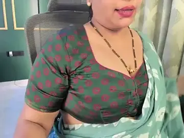 Stripchat Free Live Porn of tarivishu11