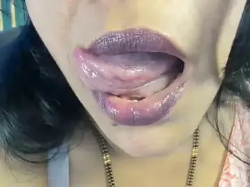 Stripchat Live Porn of tarivishu11